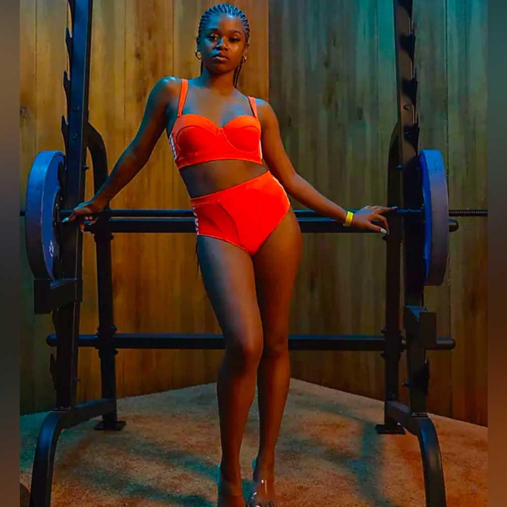 Ivy Park Swimsuit Used Top Large and Bottom XL